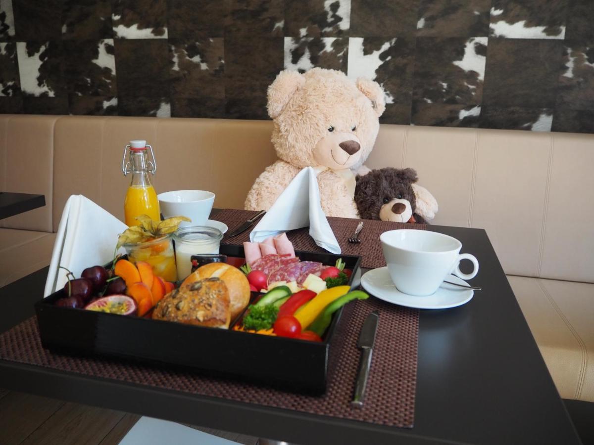 Relexa Hotel Muenchen Ngoại thất bức ảnh