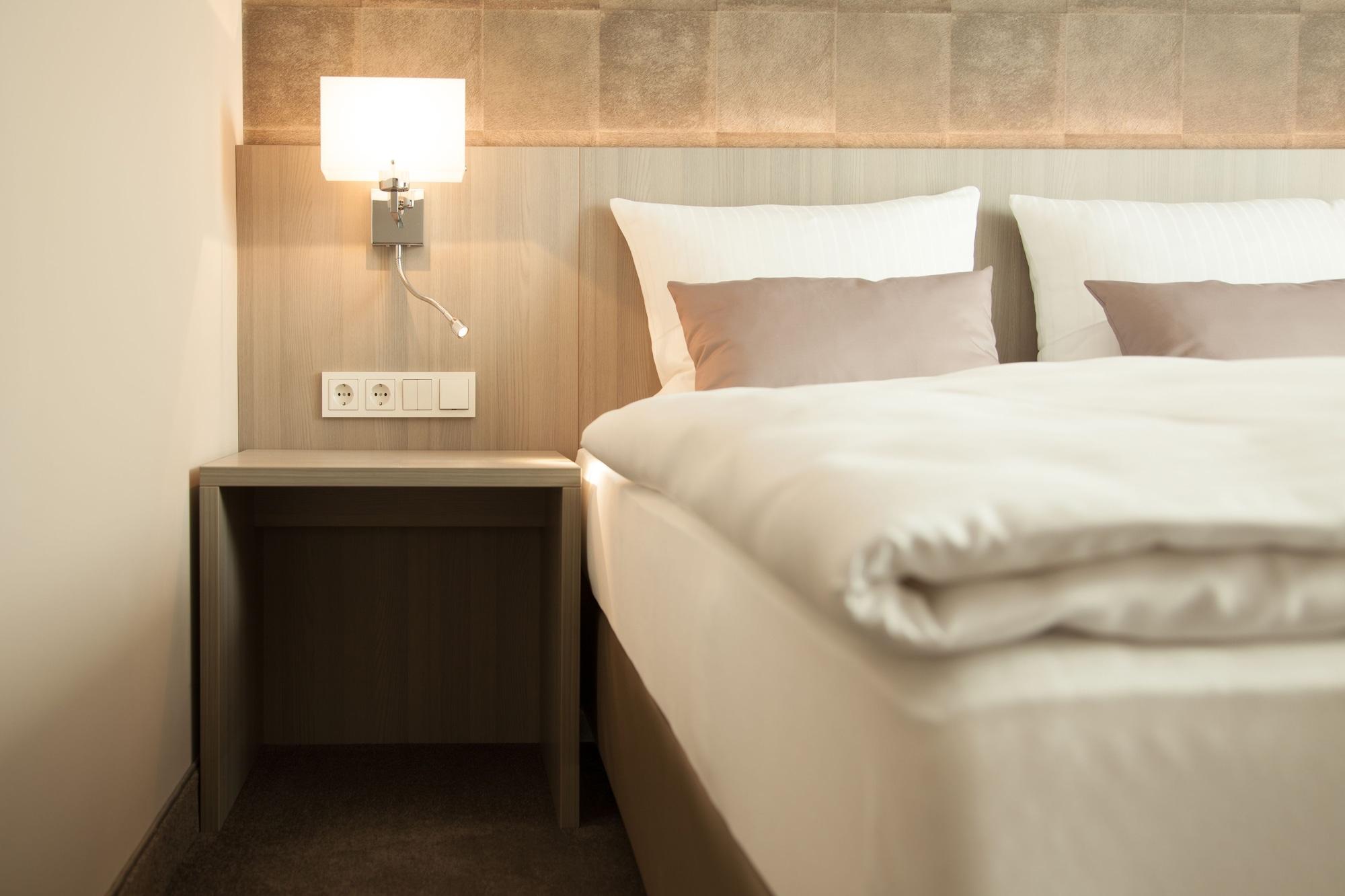 Relexa Hotel Muenchen Ngoại thất bức ảnh