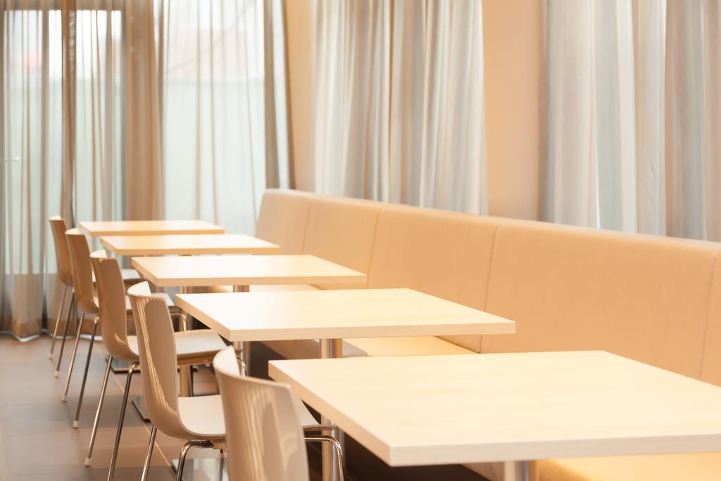 Relexa Hotel Muenchen Ngoại thất bức ảnh