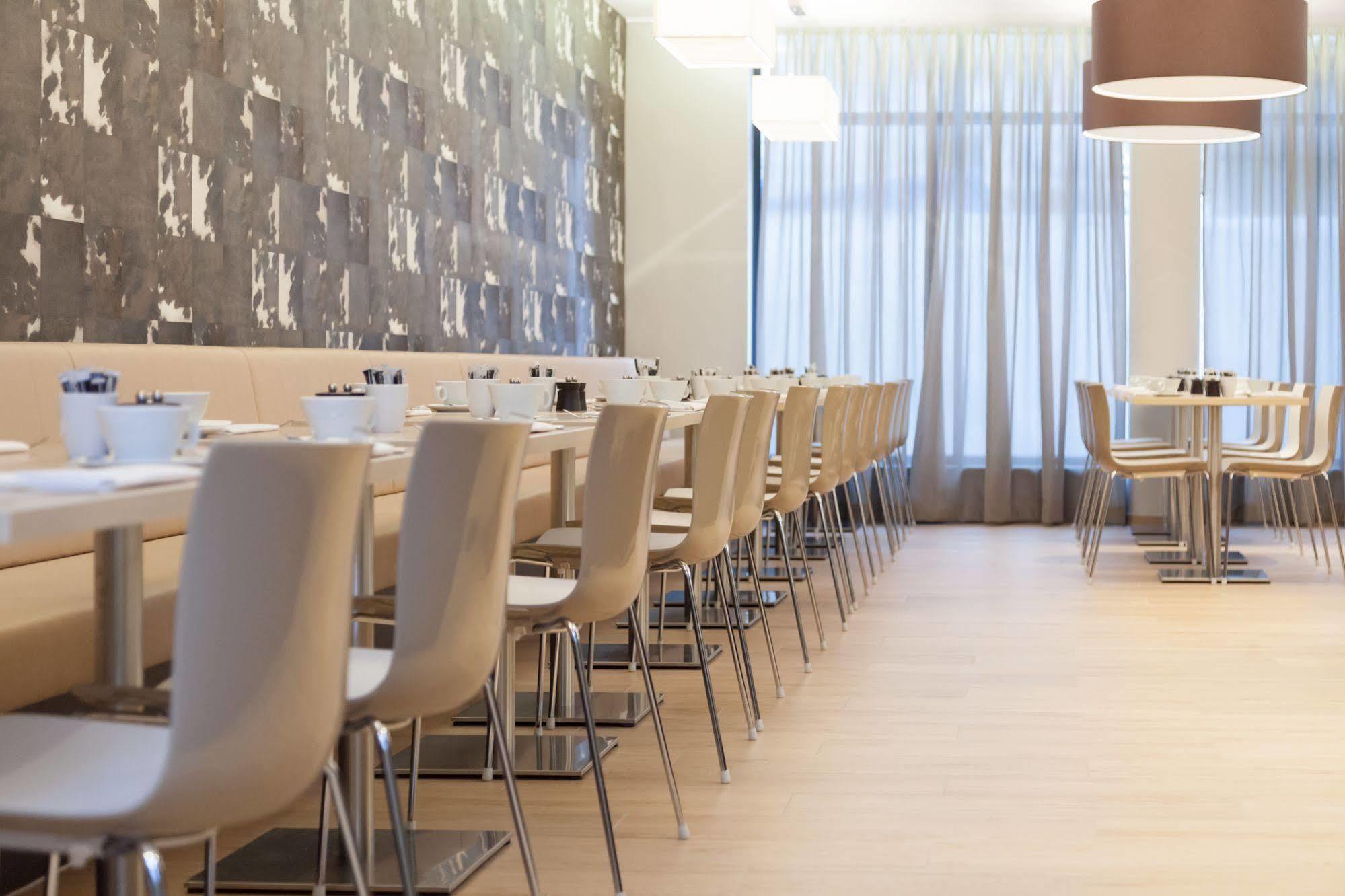Relexa Hotel Muenchen Ngoại thất bức ảnh